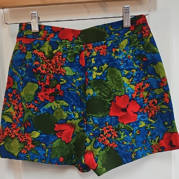 Zara High Waist Blue and Red Floral Shorts - Picture 3 of 3